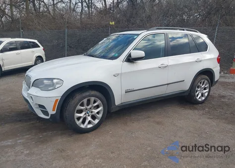 2013 BMW X5 xDrive35I/xDrive35I Premium/xDrive35I Sport Activity from USA, damaged, VIN 5UXZV4C59D0B09538